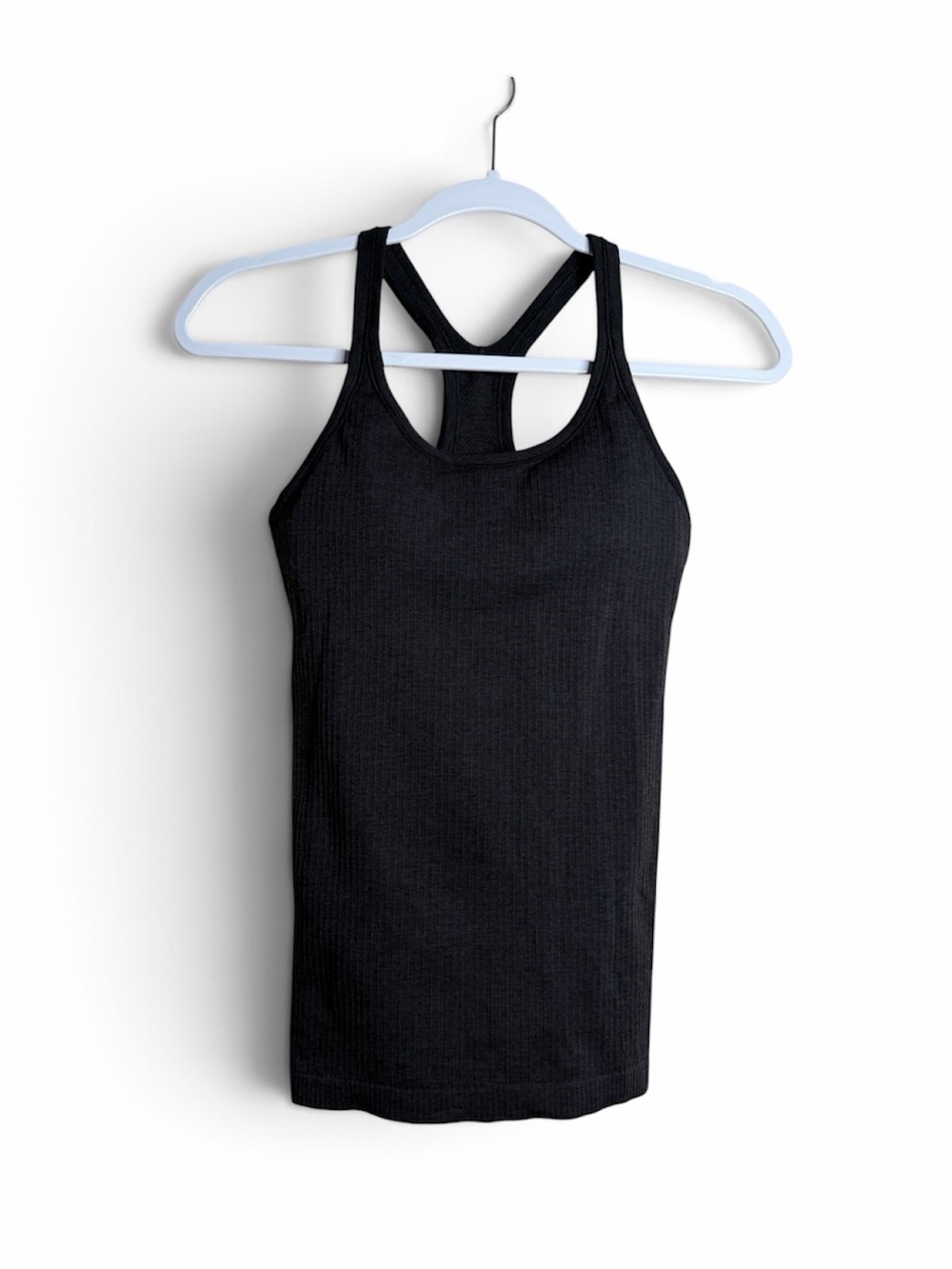 Lululemon Ebb To Street Tank Top Ribbed Charcoal Gray Size 4 Padded K6